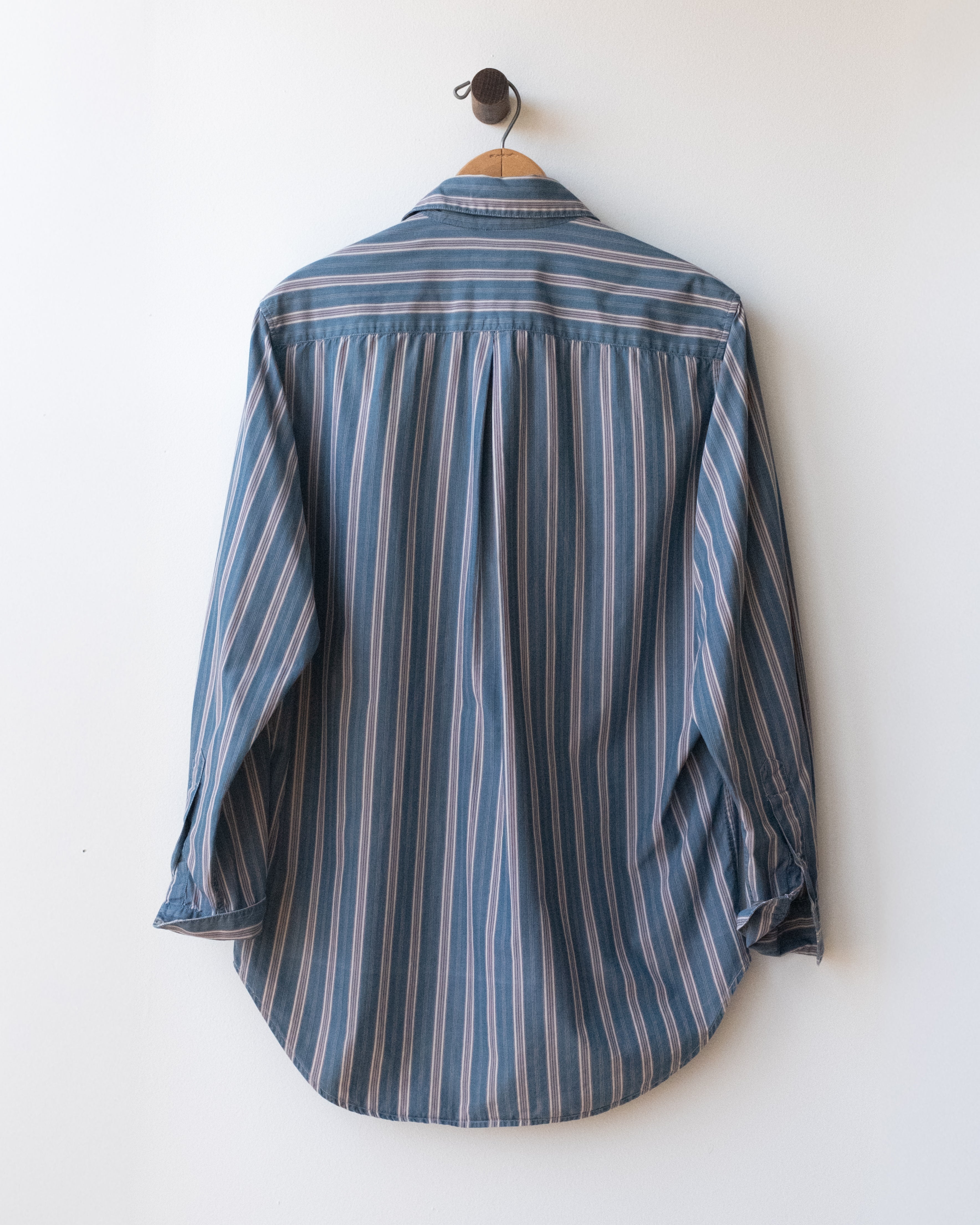 no.0012	banana republic shirt
